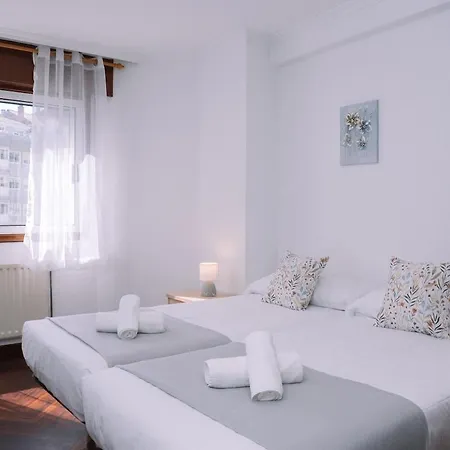 Apartment Luminoso Y Comodo Con Parking By