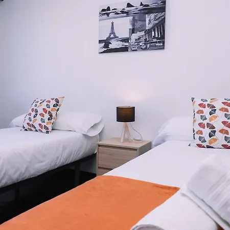 Luminoso Y Comodo Con Parking By Apartment