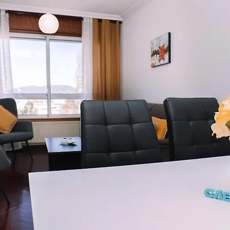 Διαμέρισμα Luminoso Y Comodo Con Parking By